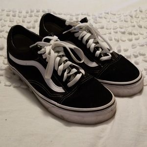 VANS OLD SKOOL LOW TOPS